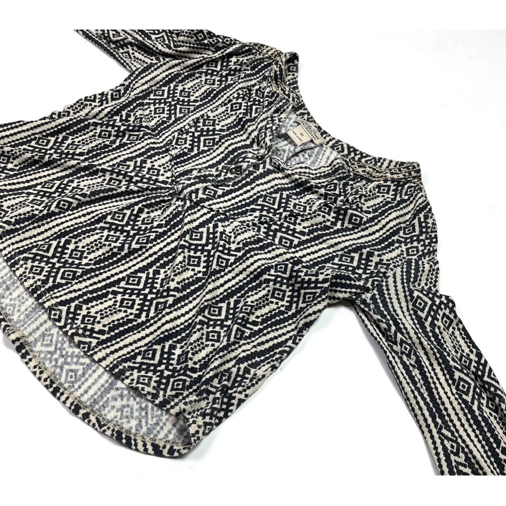 Lucky Brand Top Womens XS Live In Love Boho Geometric Long Sleeve Blouse - Picture 2 of 8